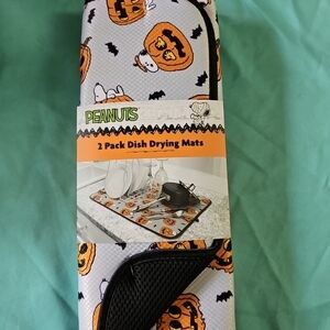 Peanuts Halloween Dish Drying Mats